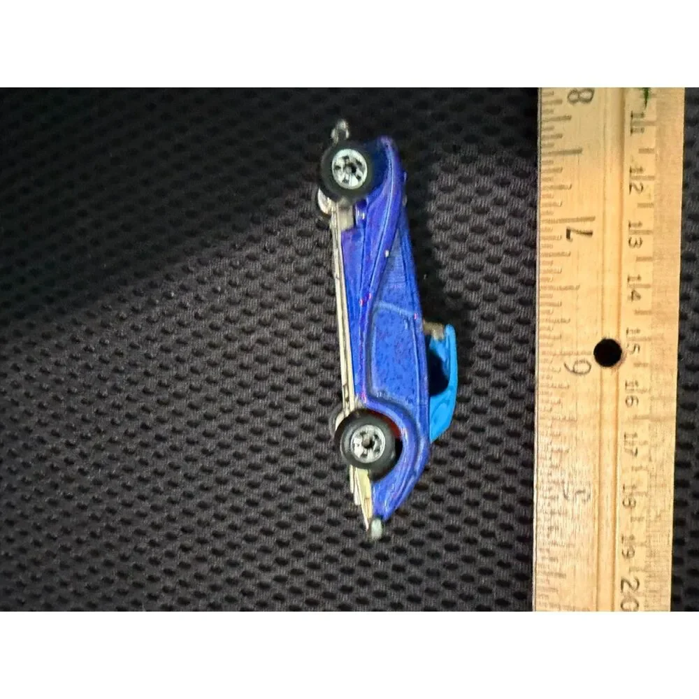 Vtg 1982 Hot wheels mercedes 540K blue metal flake die cast car